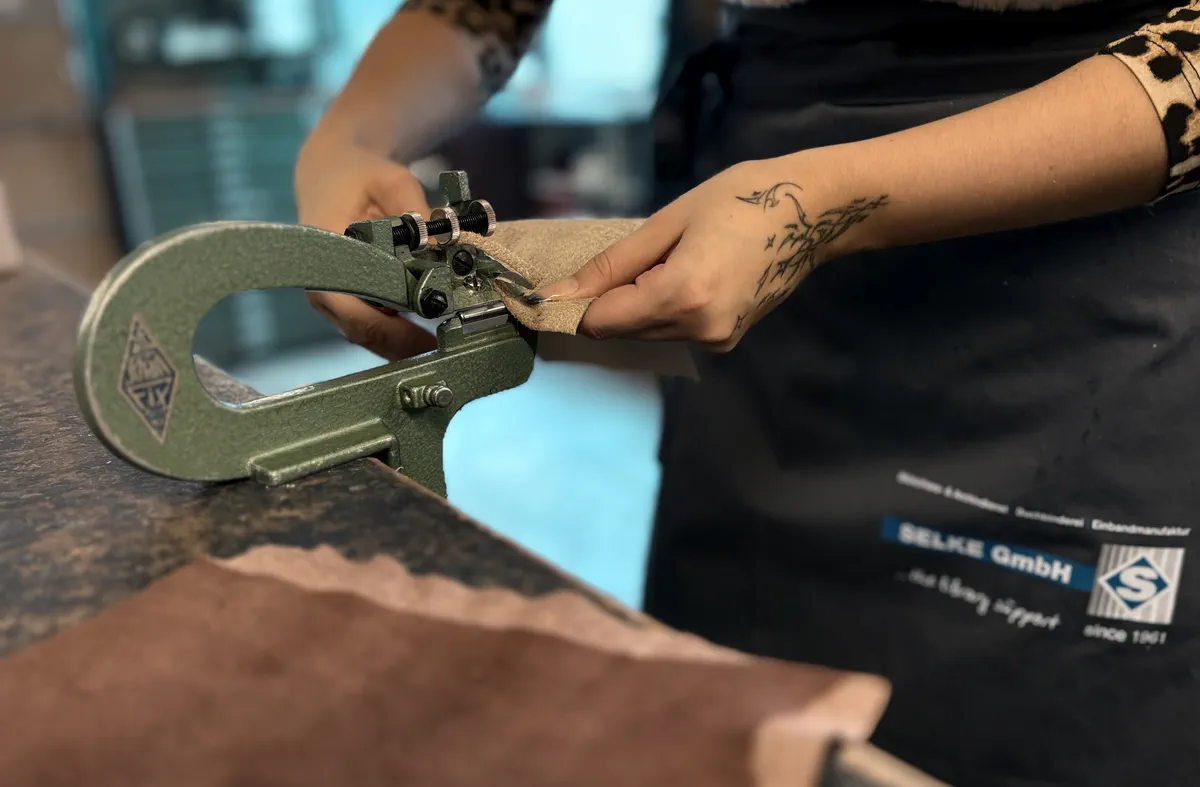 Leder schärfen mittel Schärffix