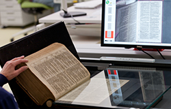 Digitalisierung mittels Buchscanner